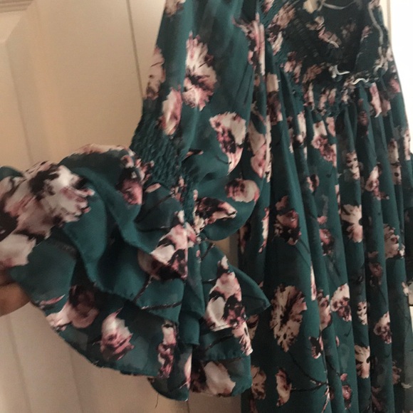 Off shoulder top🎈.   2X - Picture 2 of 3